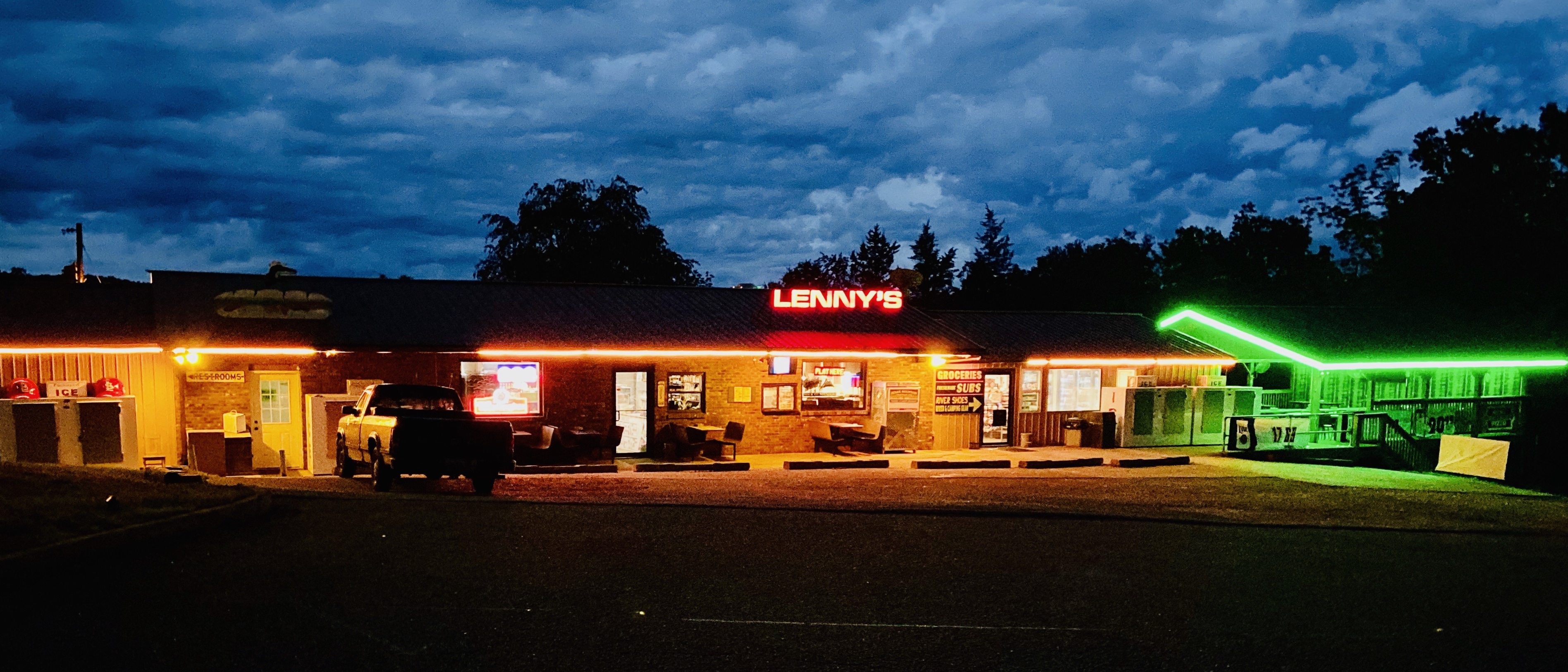 MunchNPump Lesterville Lesterville, MO